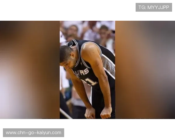 欧塞尔前锋单刀踢偏,错失扳平良机 欧塞尔前锋单刀踢偏,错失扳平良机